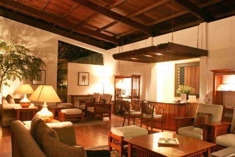 Hotel Puri Setiabudhi 4*